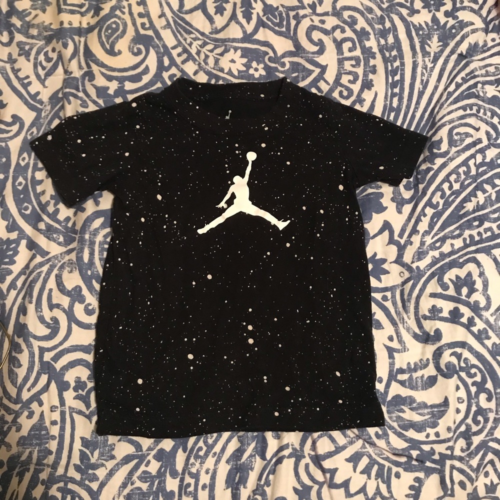 4T boy Jordan shirt